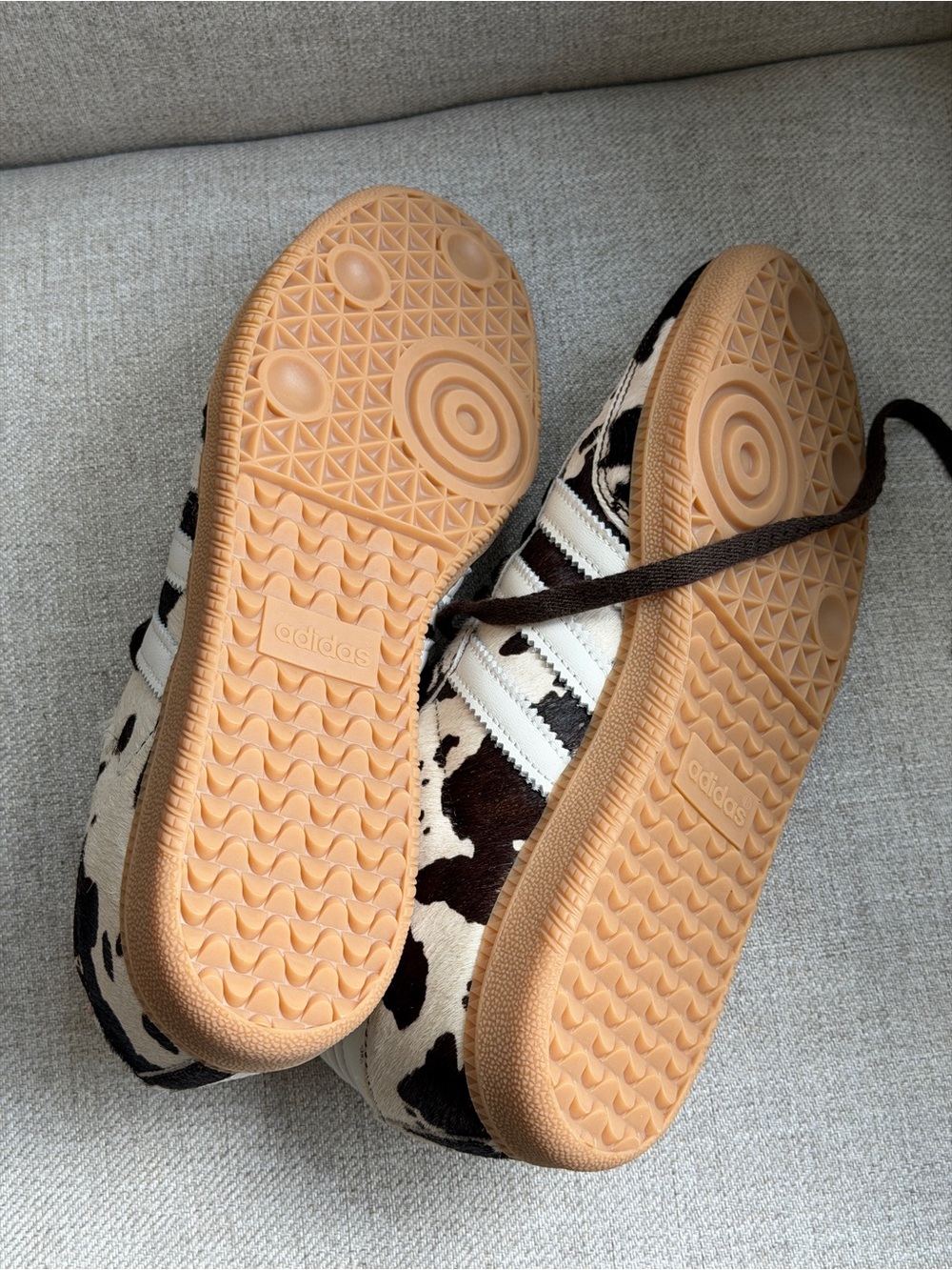 Adidas Cow Print Samba Sneakers,pony hair,US 9, fit closer to US 10, insole 26cm - Picture 9 of 11
